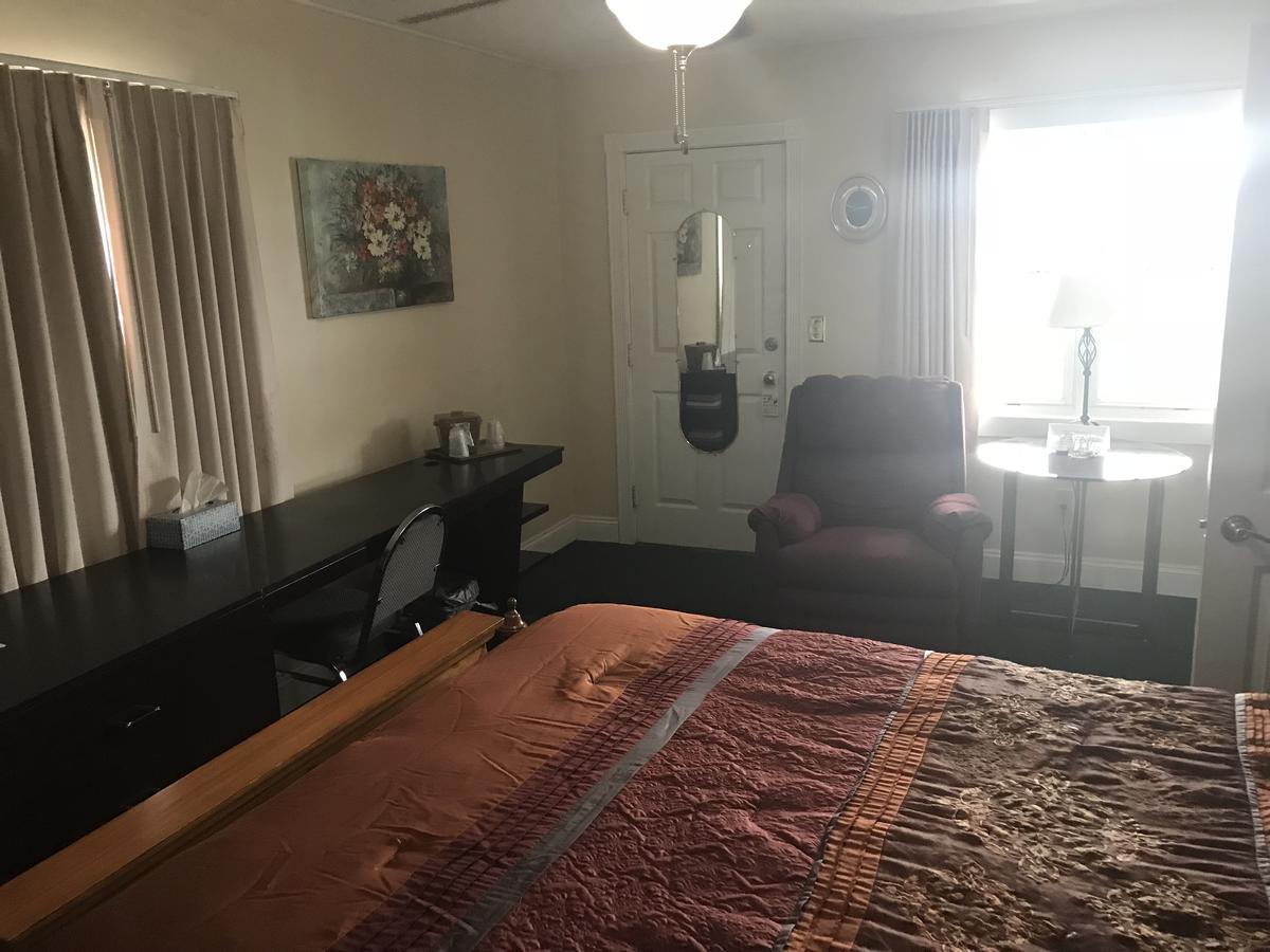 Longhouse Lodge Motel Watkins Glen Ngoại thất bức ảnh