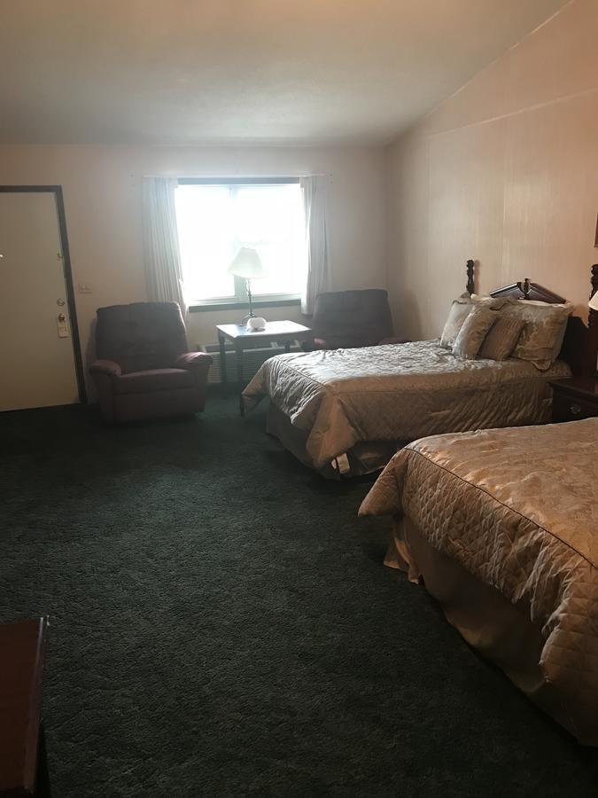 Longhouse Lodge Motel Watkins Glen Ngoại thất bức ảnh